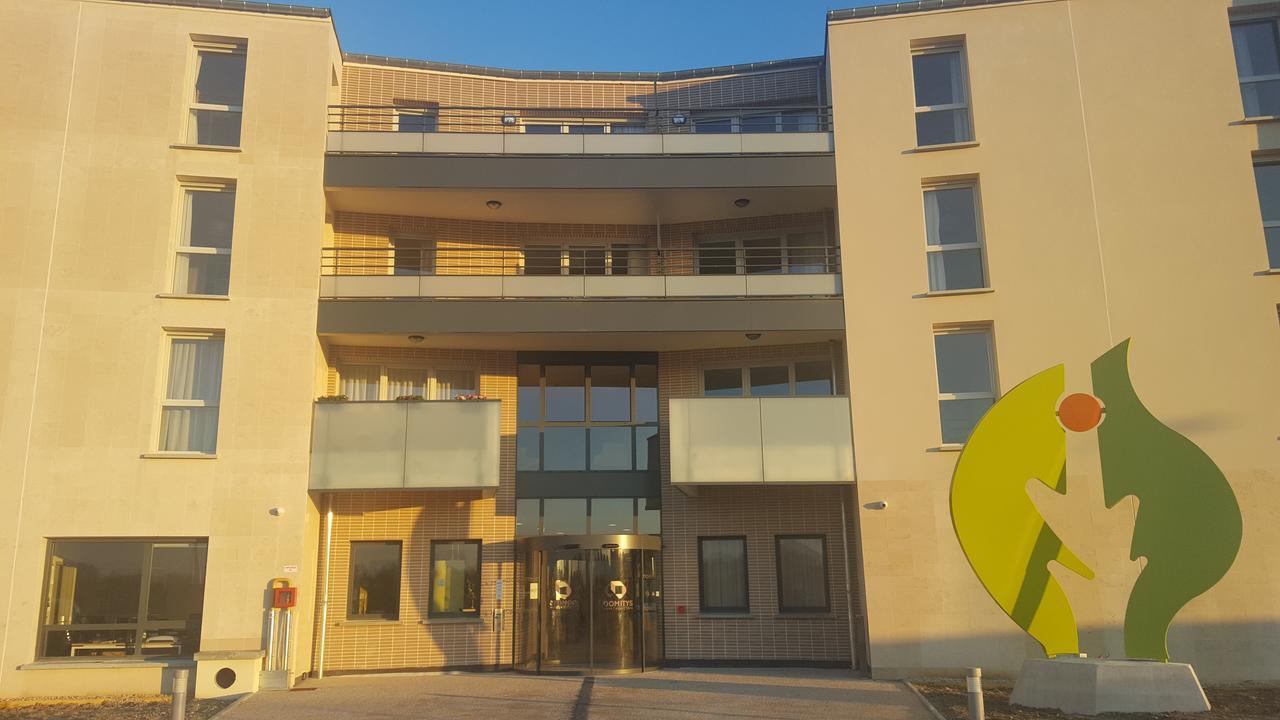 Residence Seniors Domitys Les Hautes Feuilles Реймс Екстериор снимка